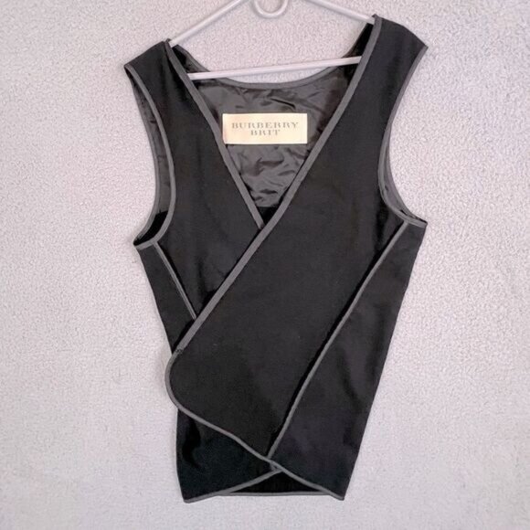 BURBERRY MENS LINER BLACK